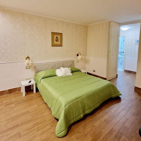 Fuga A Napoli Apartment Eksteriør bilde
