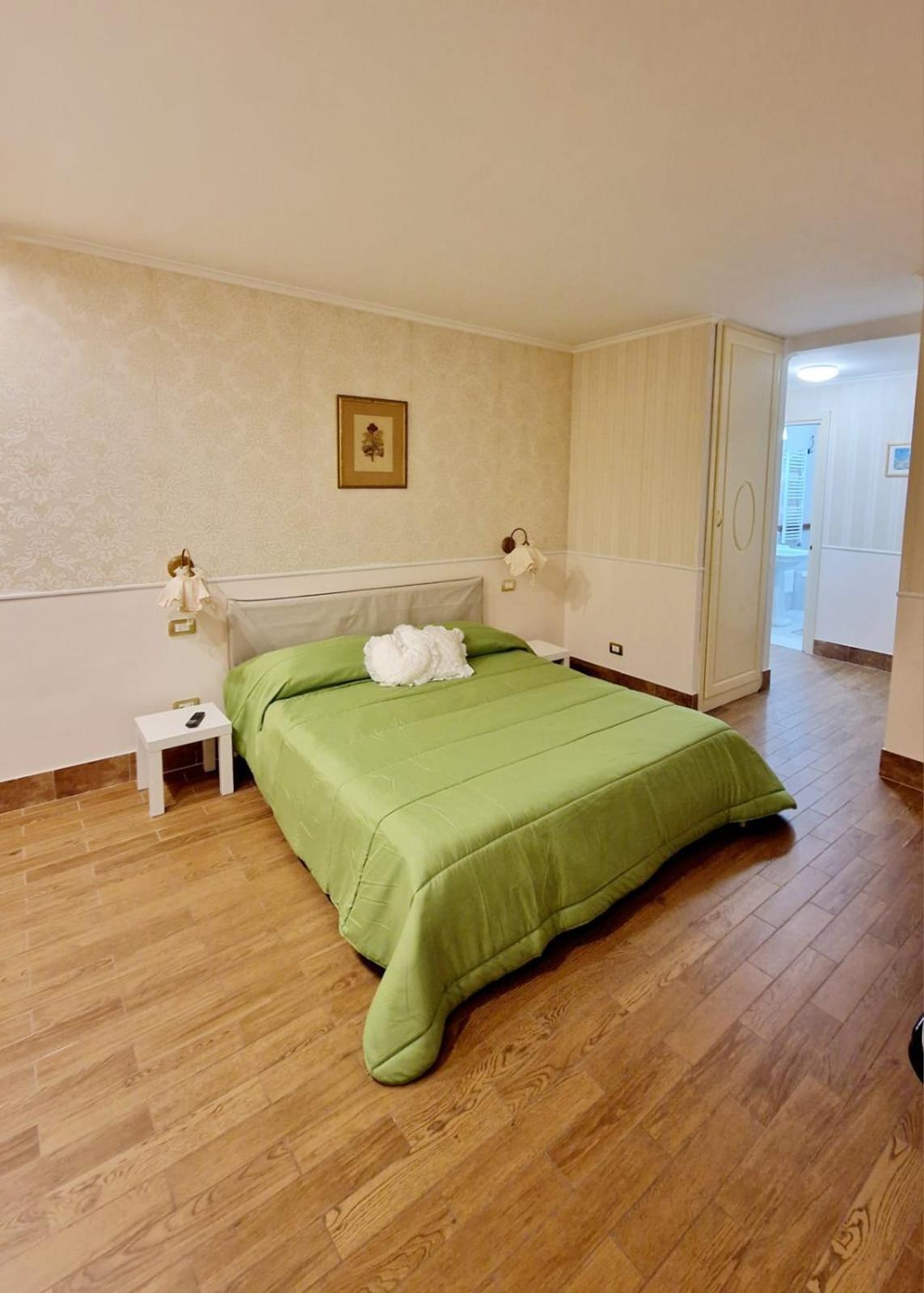 Fuga A Napoli Apartment Eksteriør bilde